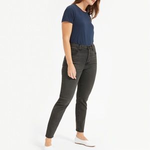 Everlane Authentic Stretch High-Rise Cigarette Jean I. Washed black